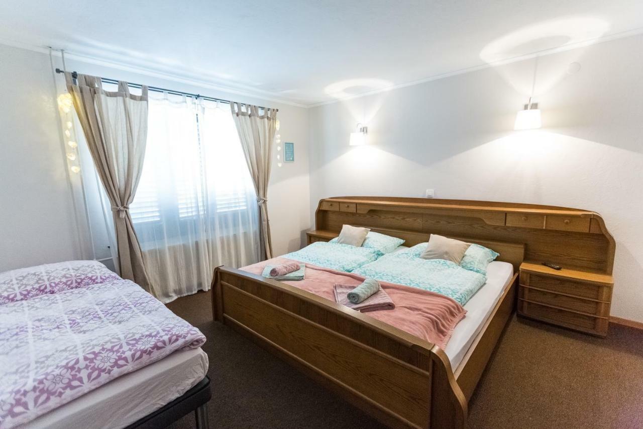Rooms Malina Blejska Dobrava Bagian luar foto